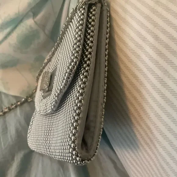 Elegant *La Regale* Silver Bead Chain Crossbody Bag Satin Lining - Picture 7 of 10